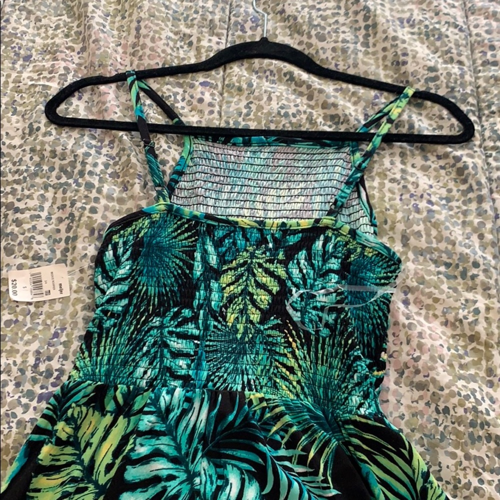Romper - Picture 4 of 4